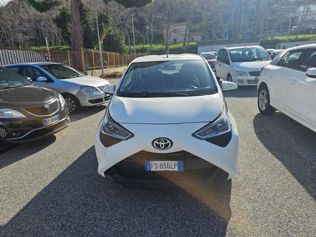 TOYOTA Aygo 1.0 VVT-i 72 CV 5 porte x-play