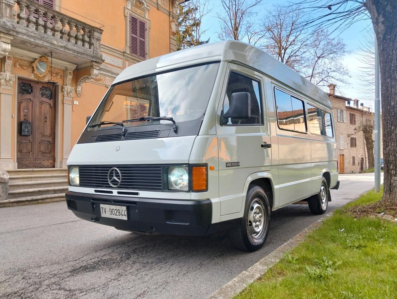 Mercedes-benz Altro 9 posti