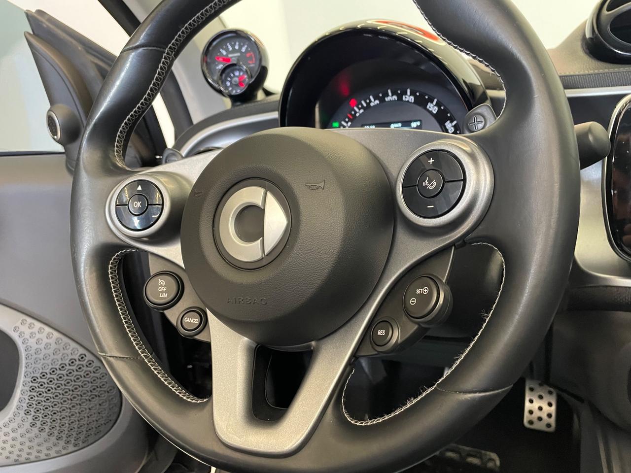 Smart ForTwo 109 0.9 T twinamic cabrio BRABUS Style