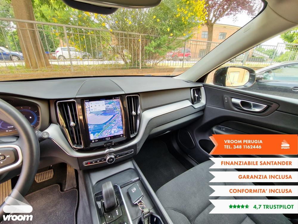 VOLVO XC60 B4 2022 2.0D 197CV HIBRID Plus Dark