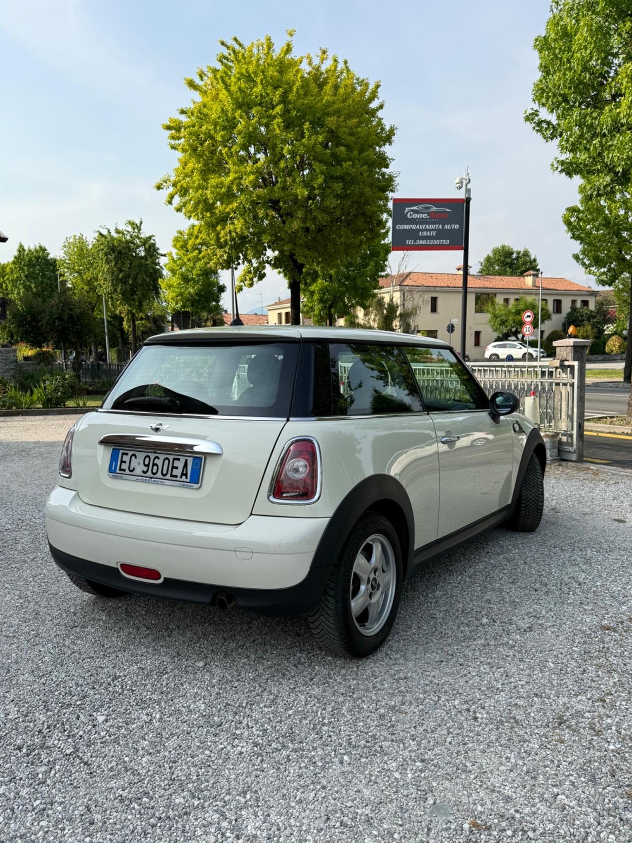 Mini 1.4 16V Ray ok neopatentati