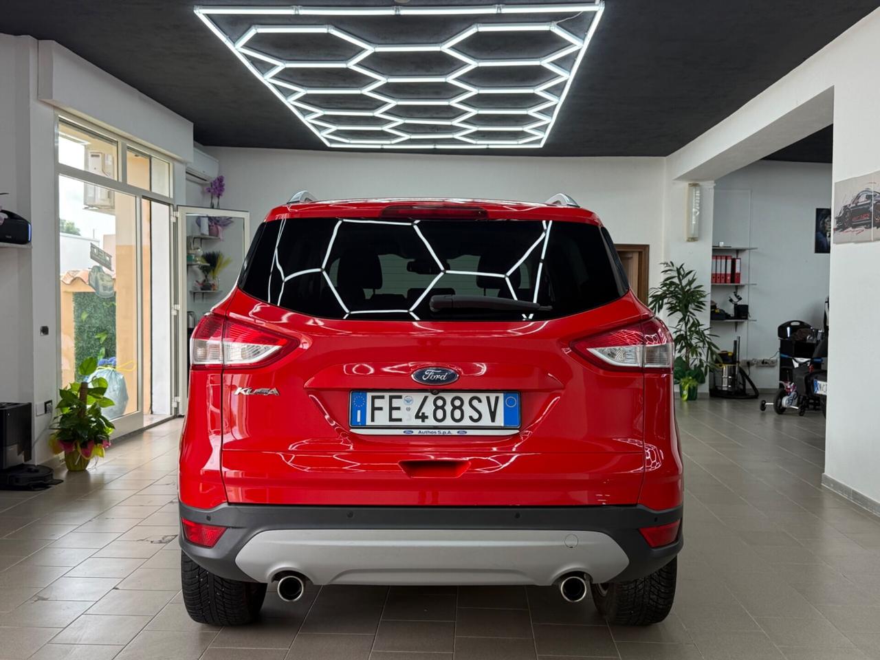 Ford Kuga 2.0 TDCI 120 CV S&S 2WD Titanium