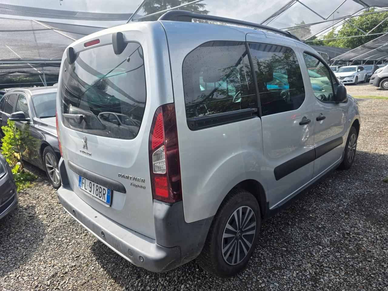 Peugeot Partner BlueHDi perfetta e garantita 12 mesi