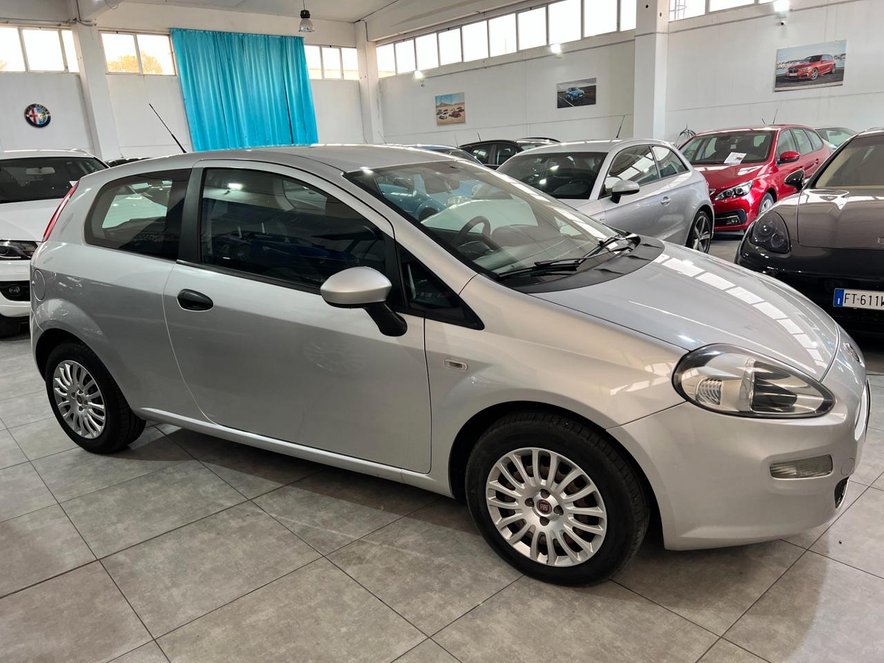 Fiat Punto 1.3 MJT II S&S 85 CV 3 porte ECO Lounge