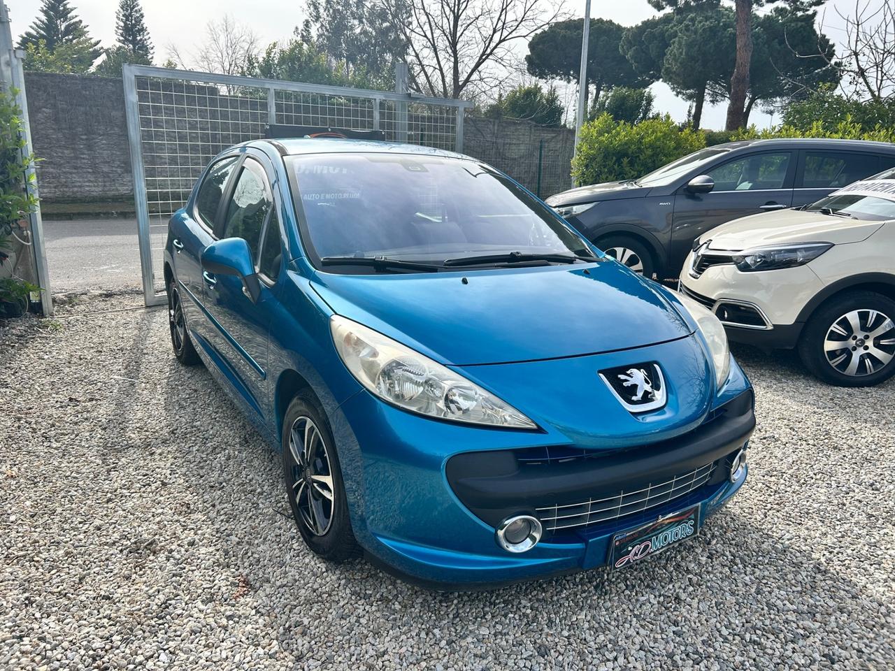 Peugeot 207 1.4 HDi 70CV 5p.