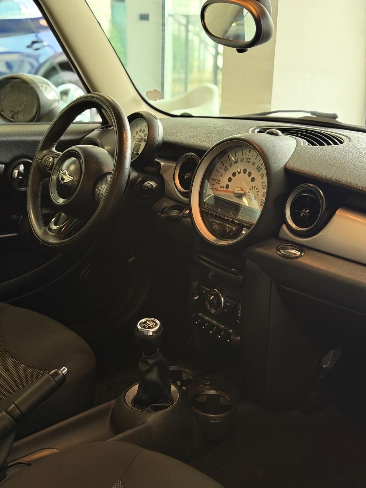 Mini 1.6 16V Cooper D