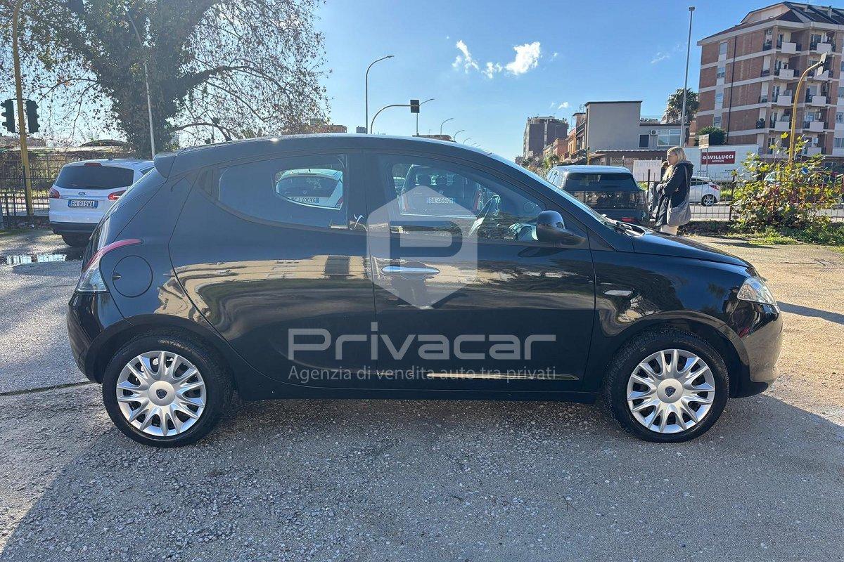 LANCIA Ypsilon 1.2 69 CV 5 porte S&S Silver