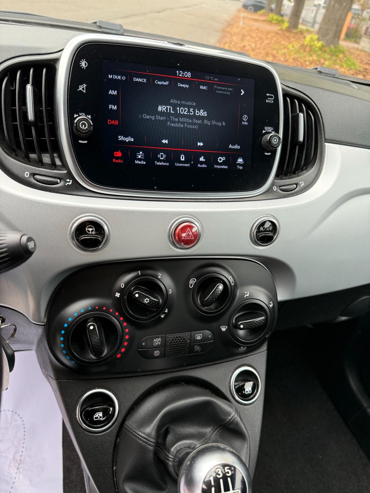 Fiat 500 1.0 Hybrid Sport S Connect