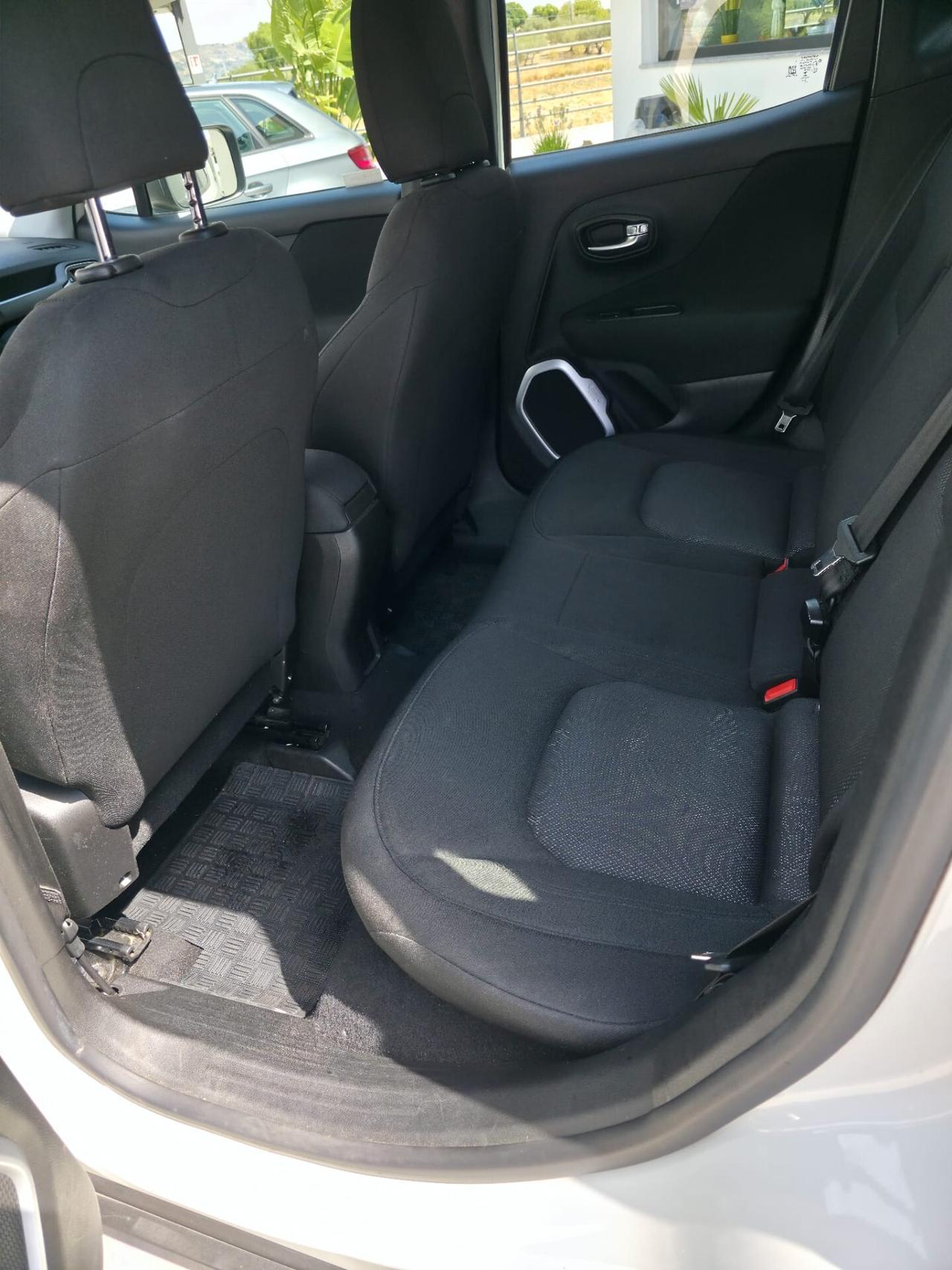 Jeep Renegade 1.6 Mjt Sport