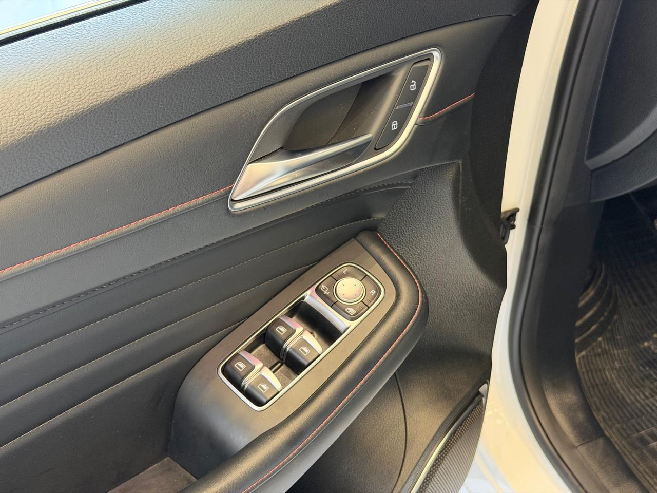 Mg HS 1.5T-GDI Luxury “TETTO APR/LUCI”