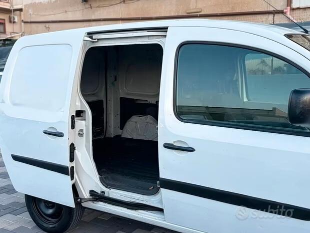Renault Kangoo 1.5 Diesel 68 cv