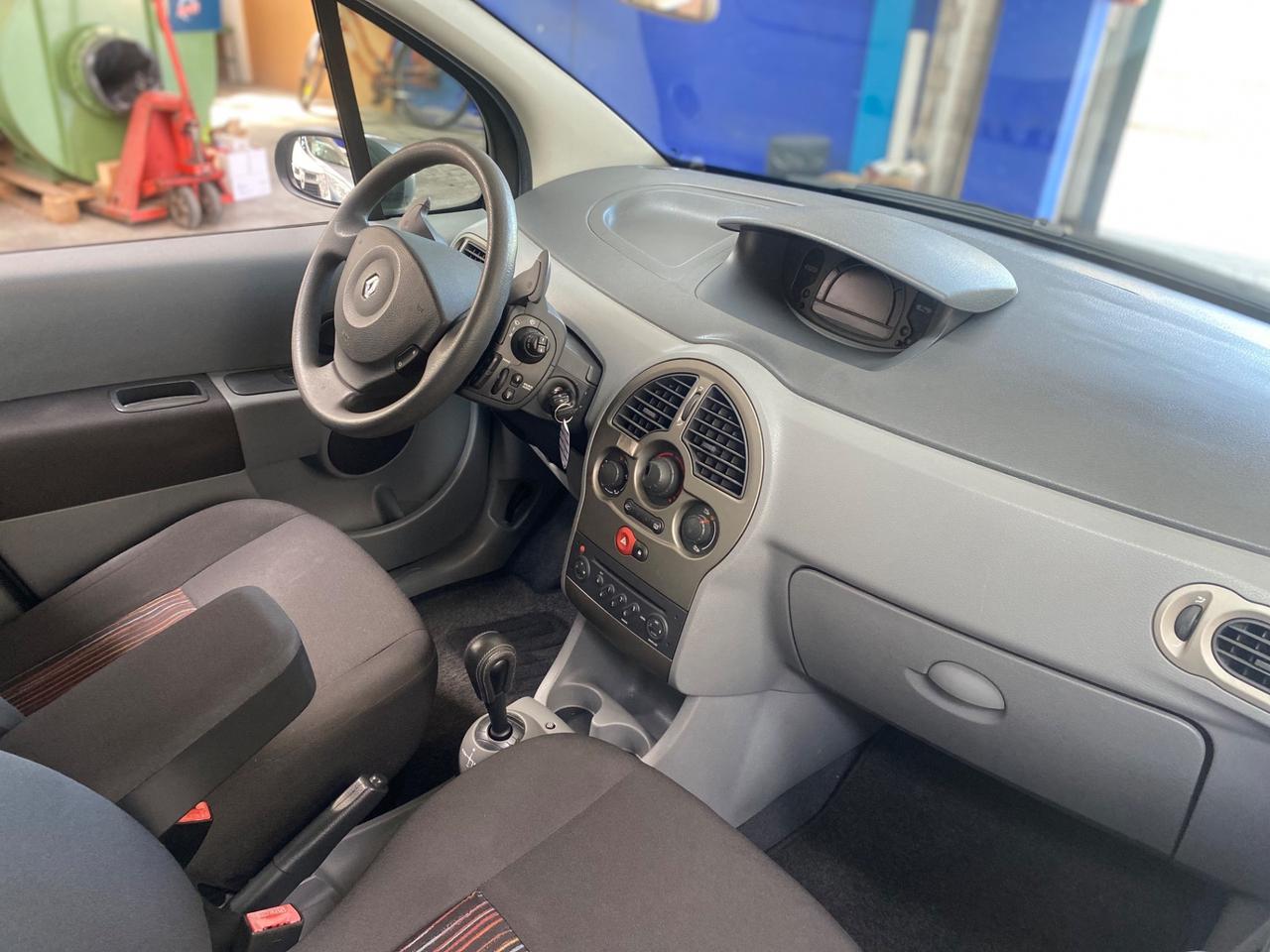 Renault Modus Grand Modus 1.2 benzina automatica grandinata