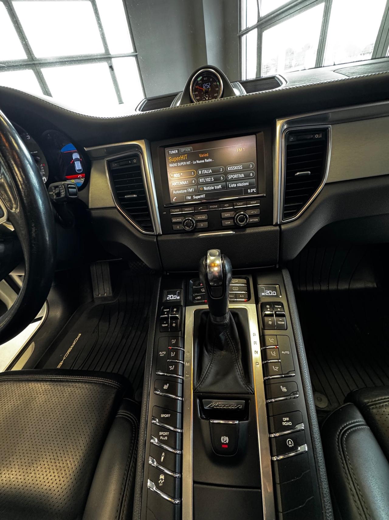 PORSCHE MACAN S DIESEL MY2017 + TETTO APRIBILE