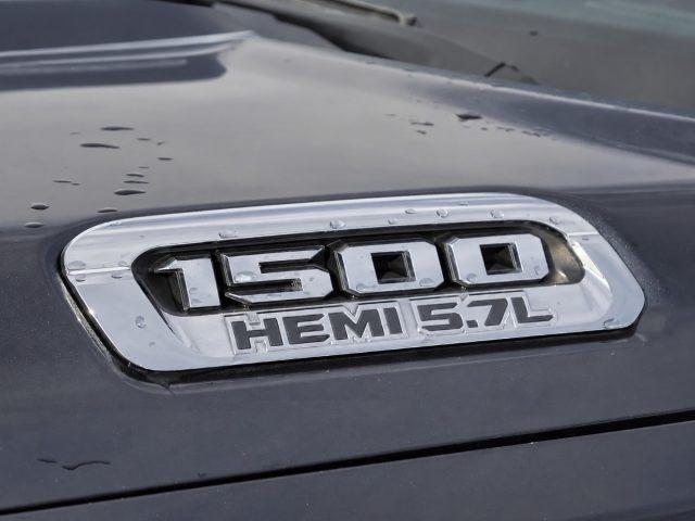 DODGE RAM 5.7 V8 Crew Cab AT8 Limited N1 Full optional