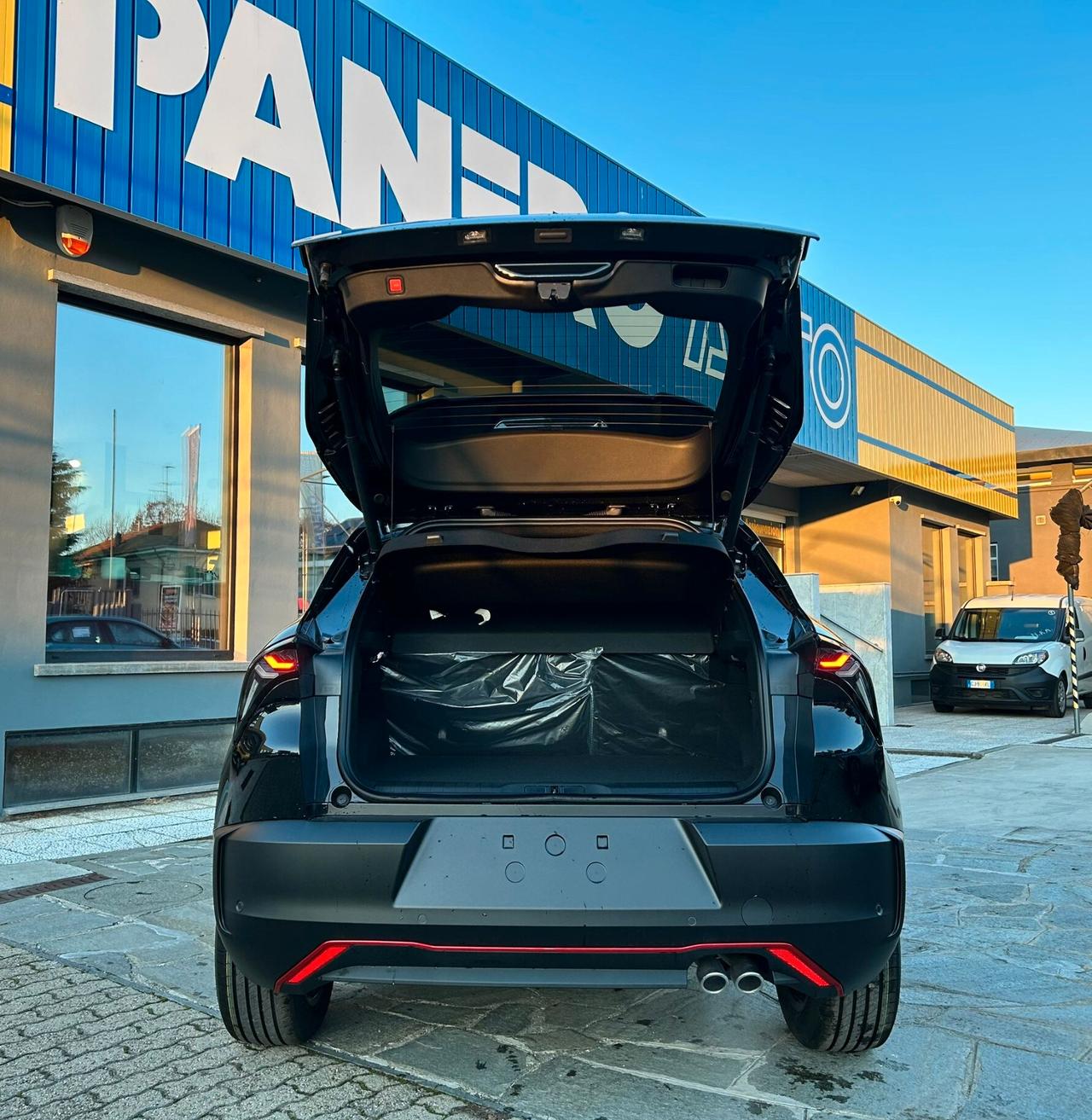 ALFA ROMEO Junior Junior 1.2 145 CV Hybrid eDCT...