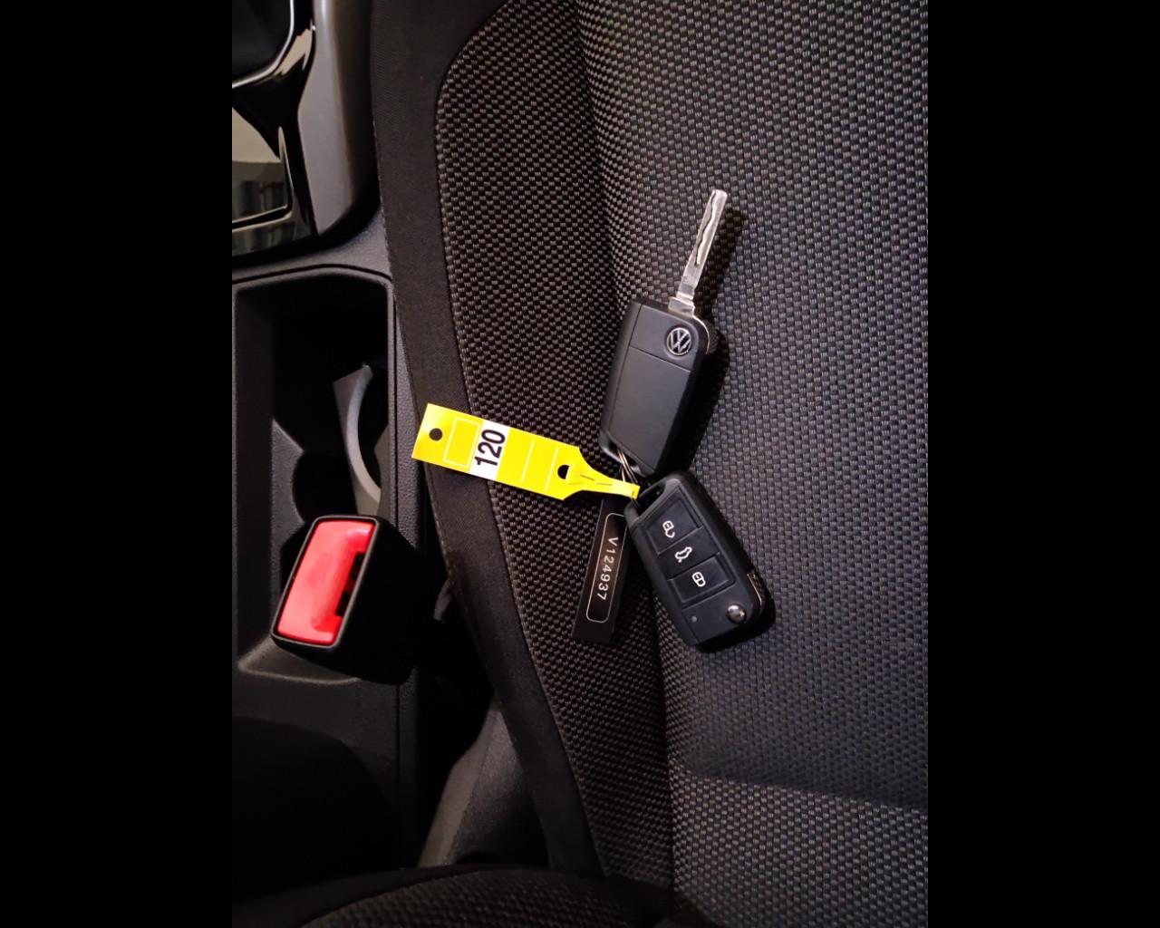 VOLKSWAGEN T-Roc I 2017 - T-Roc 1.0 tsi Style 110cv