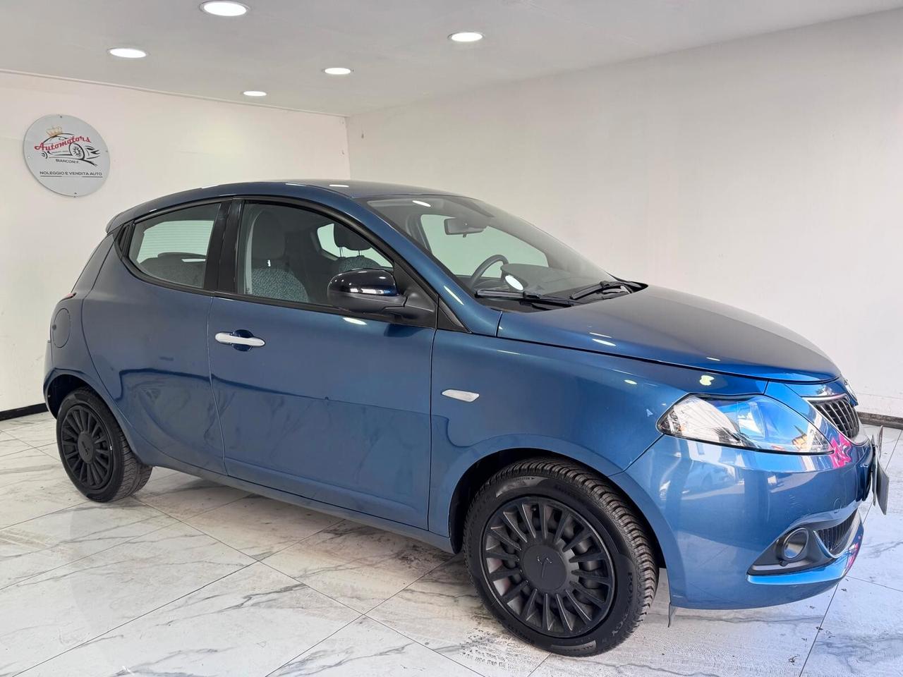 Lancia Ypsilon 1.0 FireFly 5 porte-NO VINCOLI