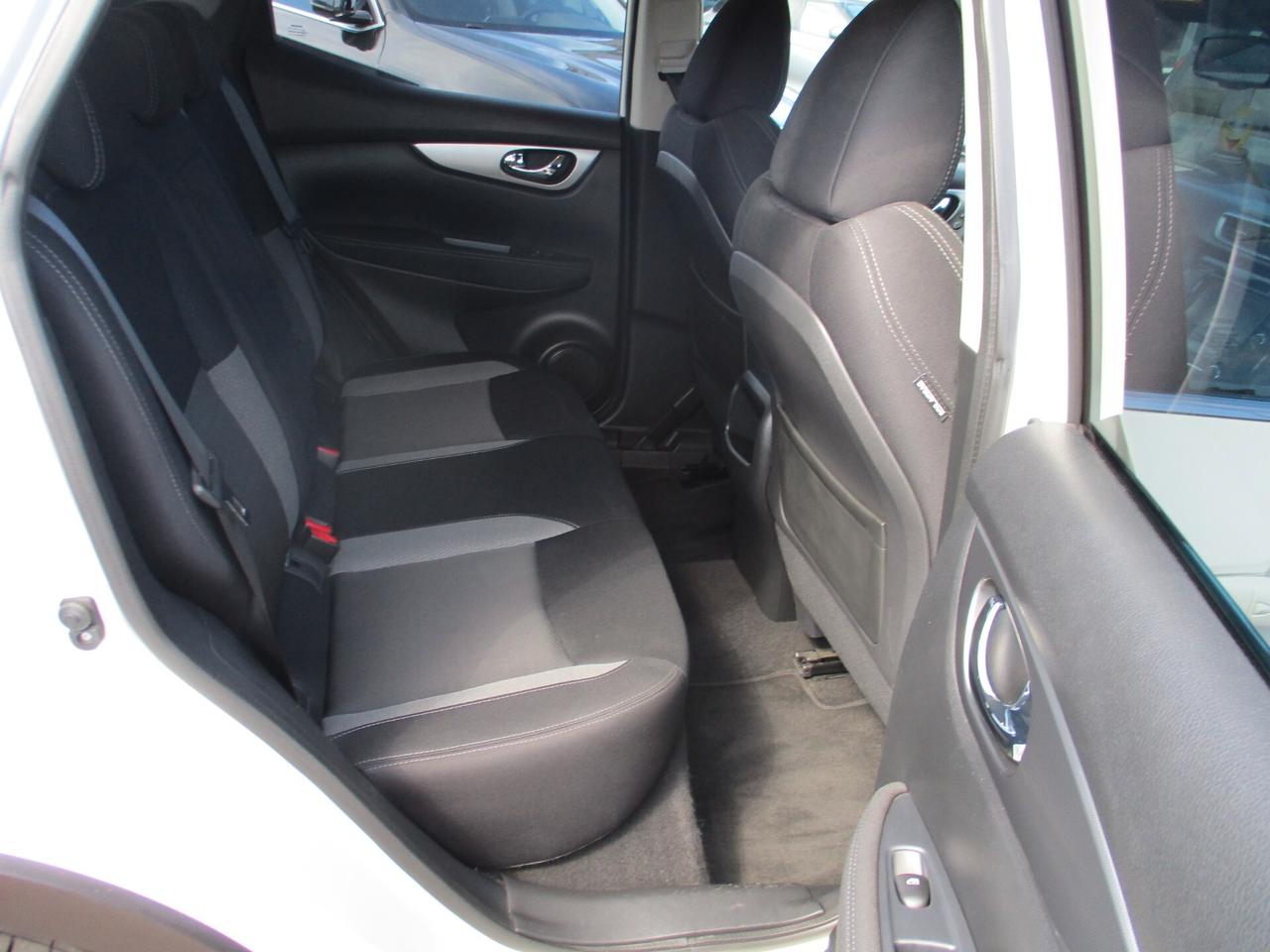 Nissan Qashqai 1.5 dCi N-Connecta