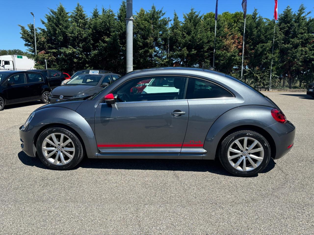 Volkswagen Maggiolino 2.0 TDI Design BlueMotion Technology - 2016