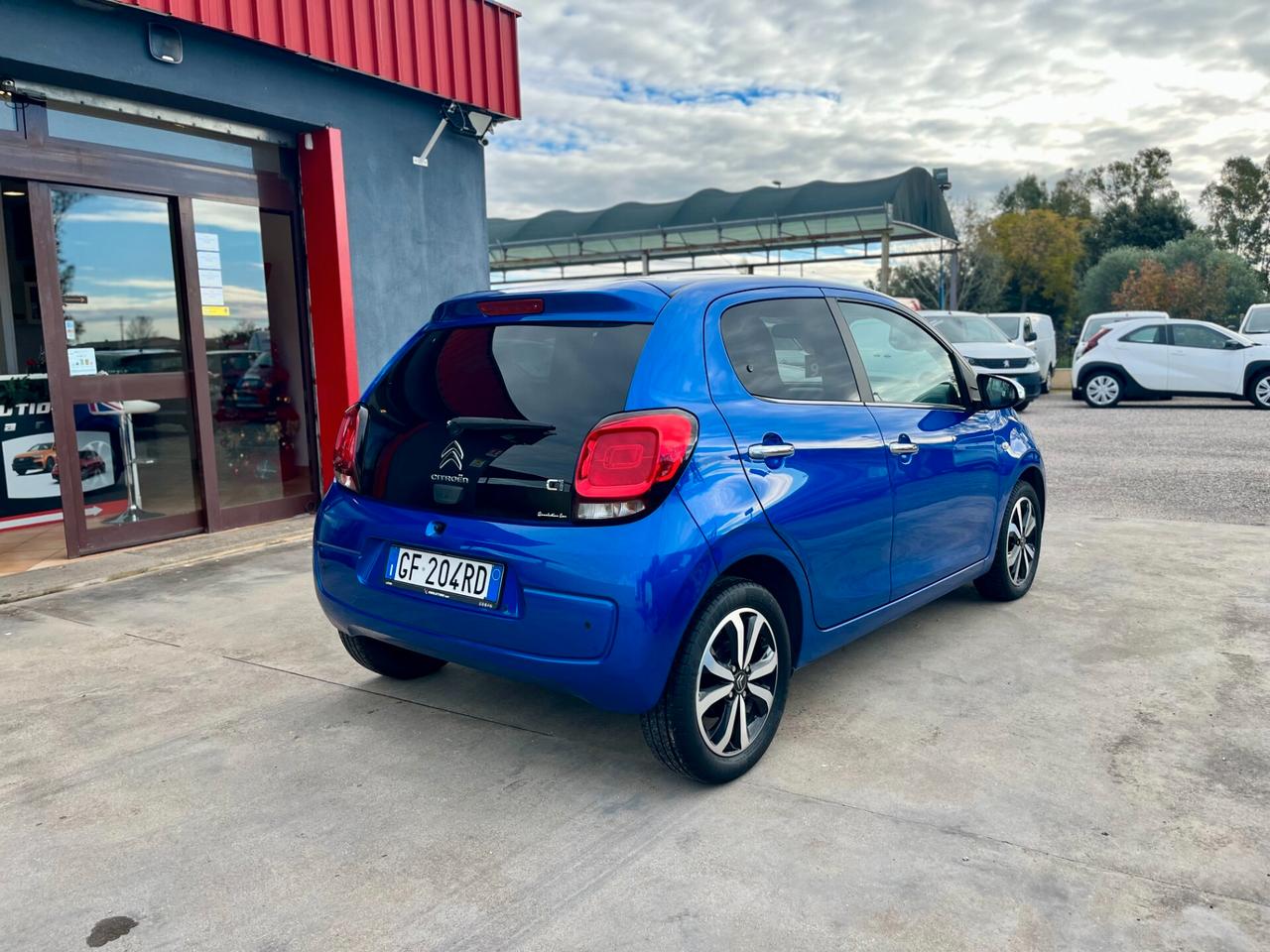 Citroen C1 VTi 72 S&S 5 porte Shine - Neopatentati