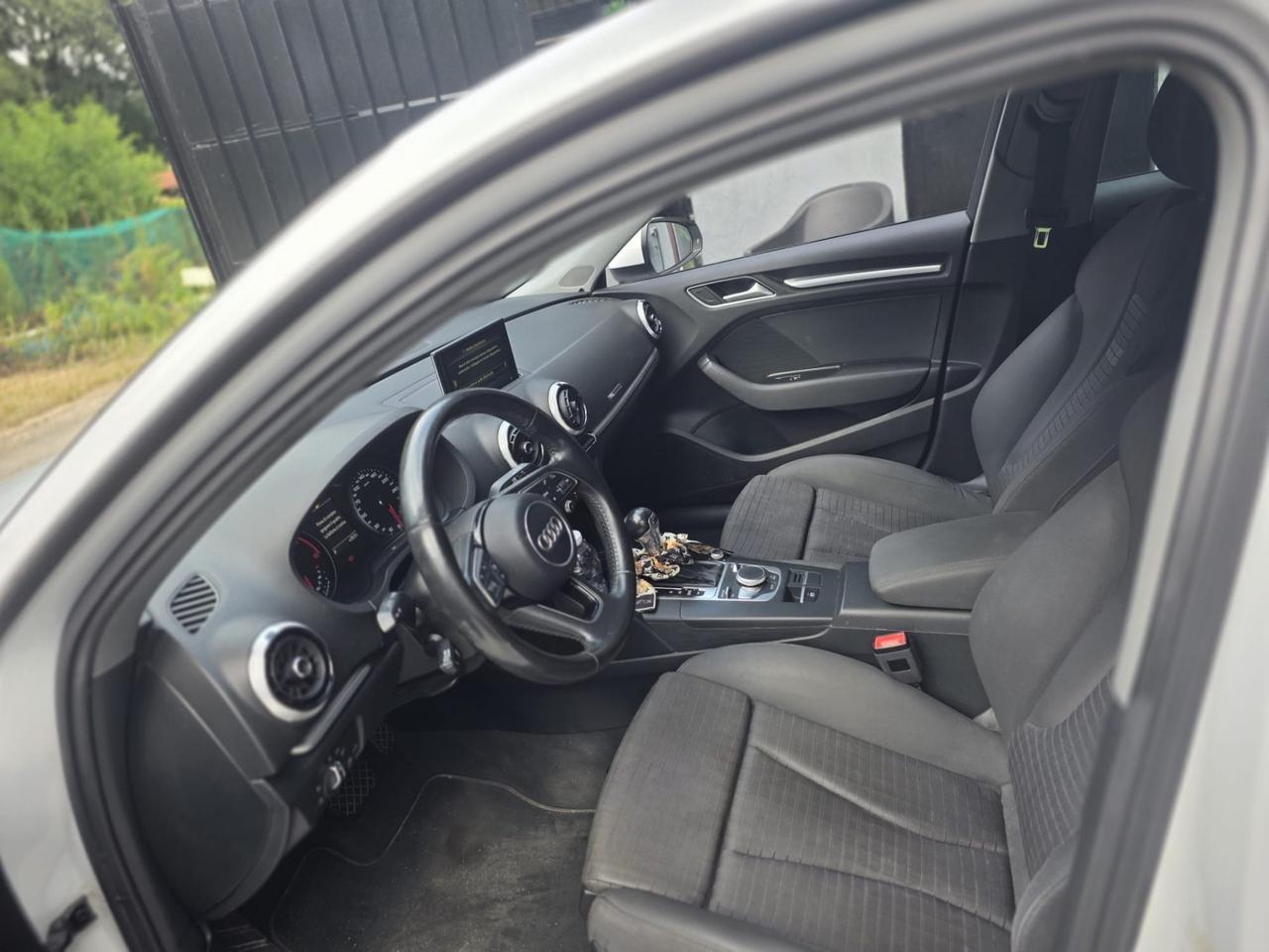 Audi A3 SPB 2.0 TDI S tronic Sport