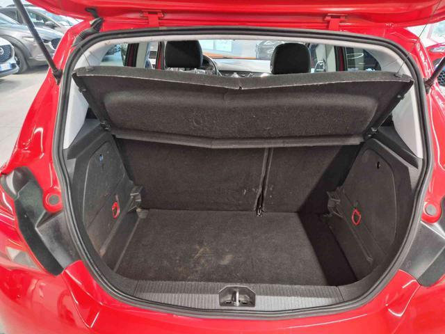 OPEL Corsa 1.4 90CV GPL Tech 5 porte Black Edition