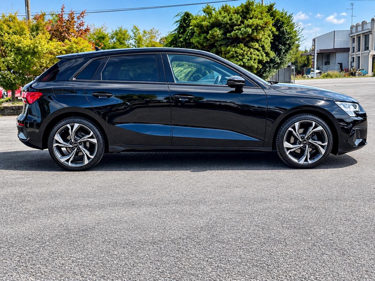 Audi A3 SPB 30 TDI S line edition