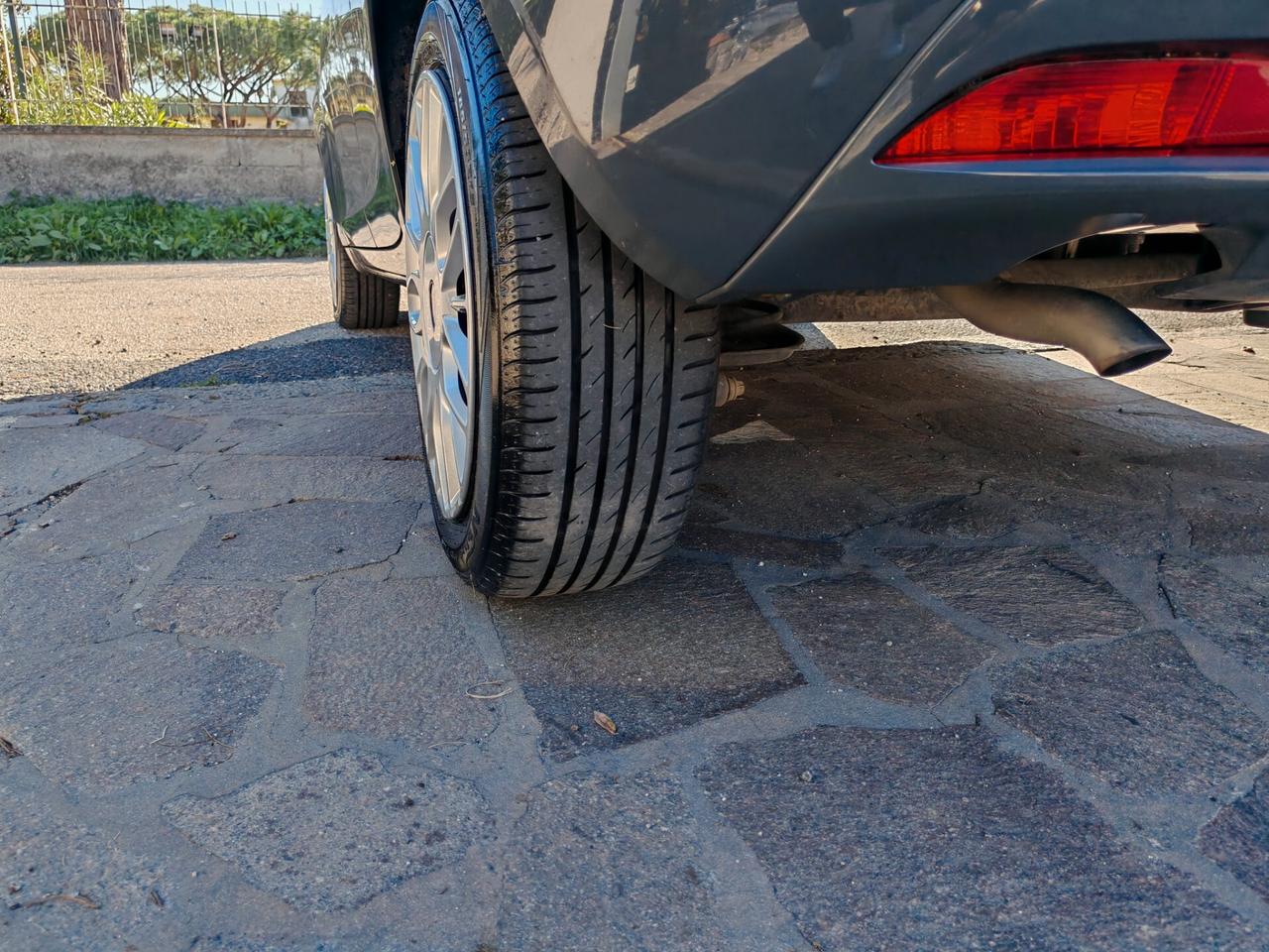 Lancia Ypsilon 1.2 69 CV 5 porte GPL Ecochic 2016