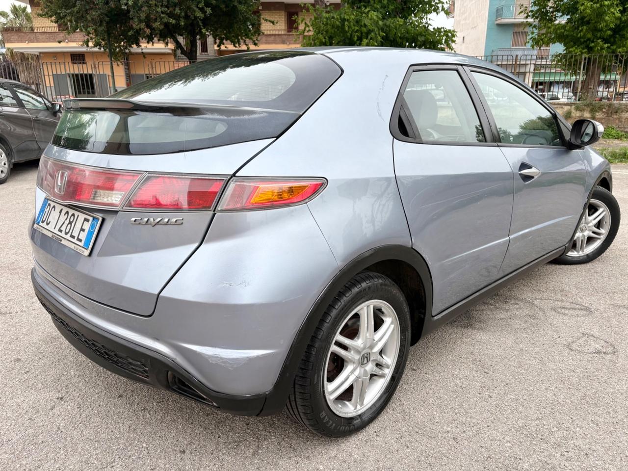 Honda Civic 2.2 i-CTDi 5p. Sport