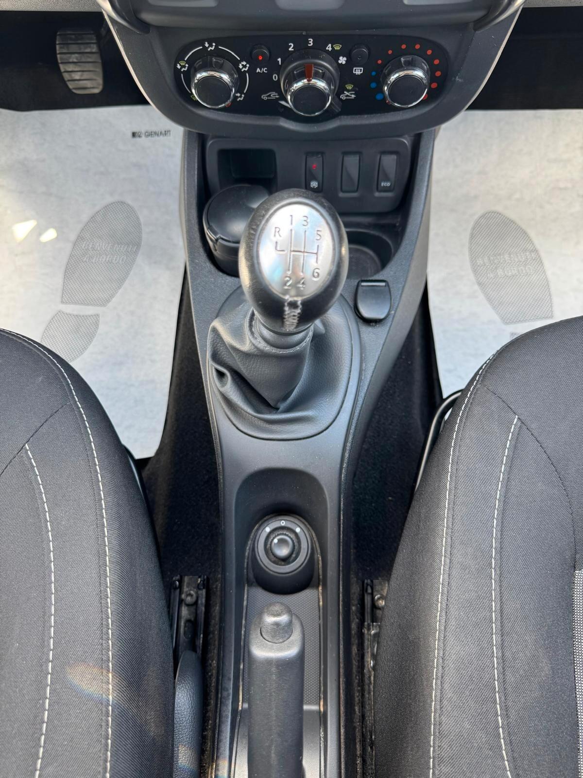 Dacia Duster 1.2 TCE BENZ 125CV S&S 4X2 2015