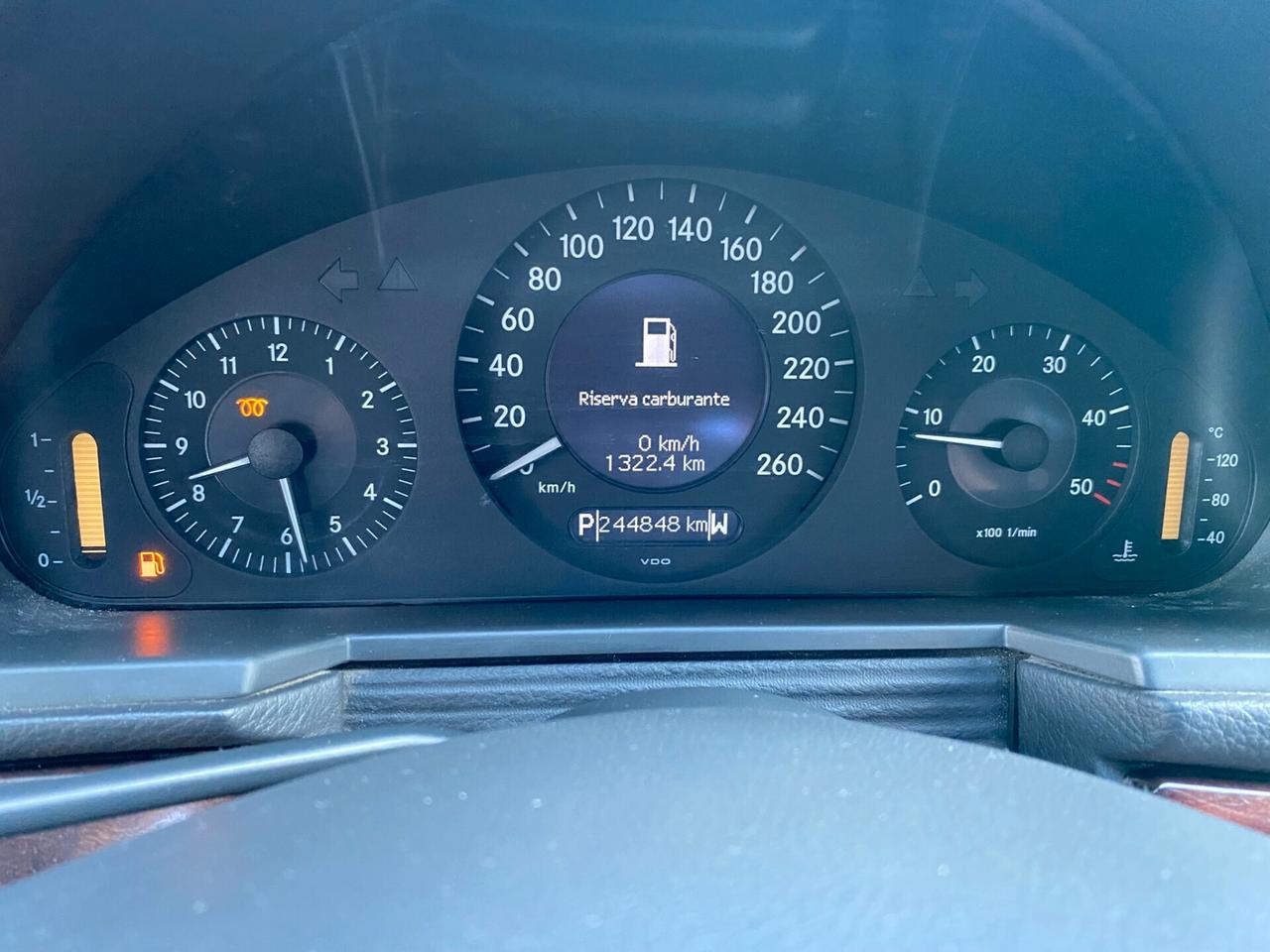 Mercedes-benz E 220 CDI cat Avantgarde