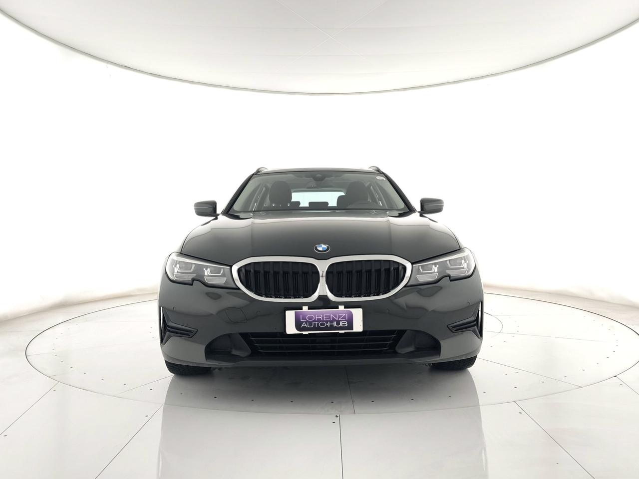 BMW 320d Touring mhev 48V Business Advantage auto