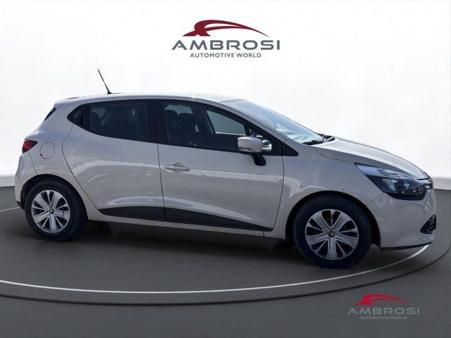 RENAULT Clio 1.2 75CV 5 porte Life