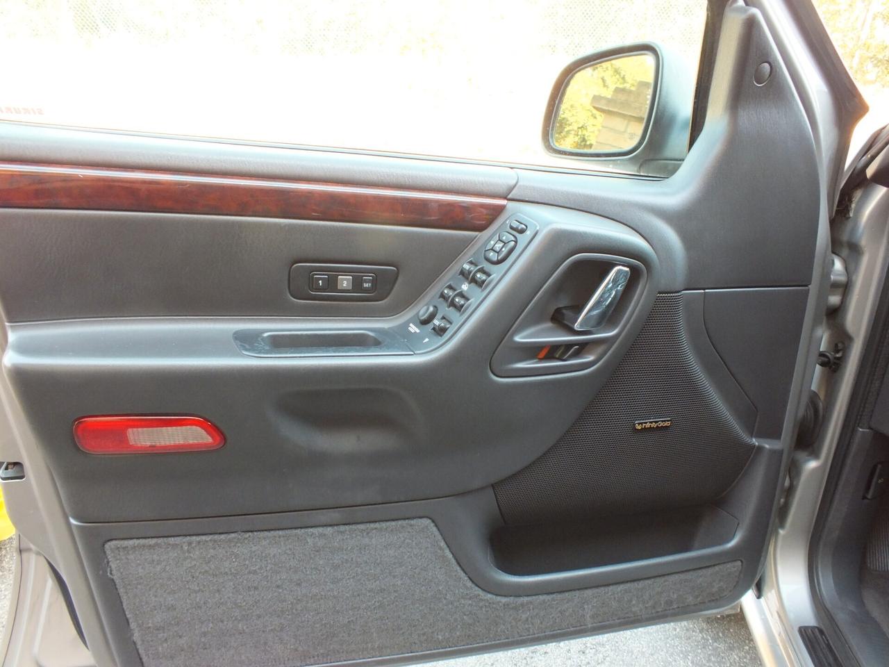 JEEP GRAND CHEROKEE 4.7 V8 LIMITED -ASI-