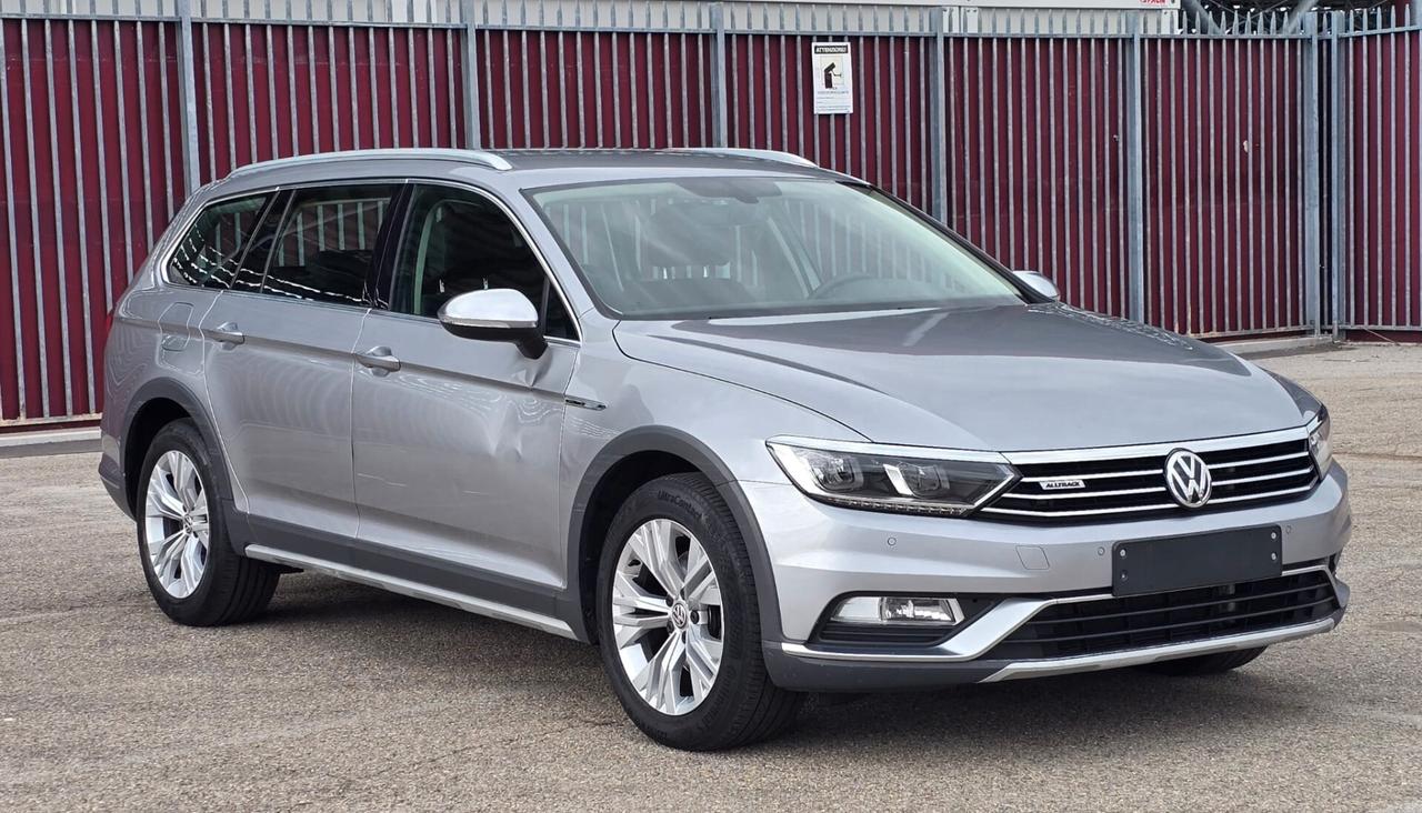 Volkswagen Passat Alltrack 2.0 TDI 190 CV 4MOTION DSG BMT