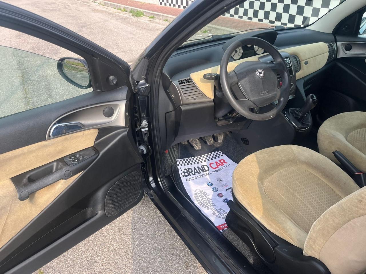 Lancia Ypsilon 1.3 Multijet Oro Unipro 2004