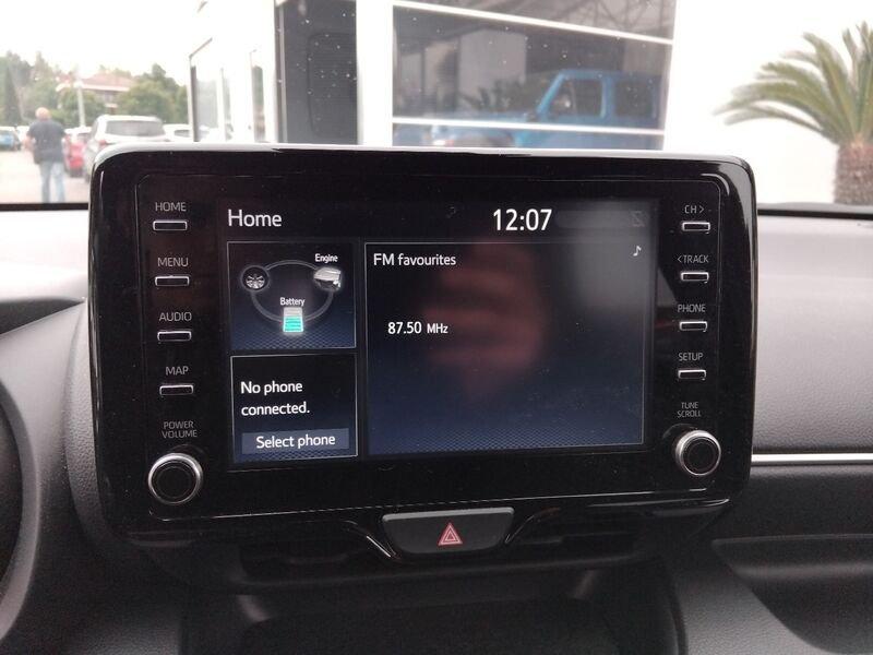 Toyota Yaris IV 2020 1.5h Lounge