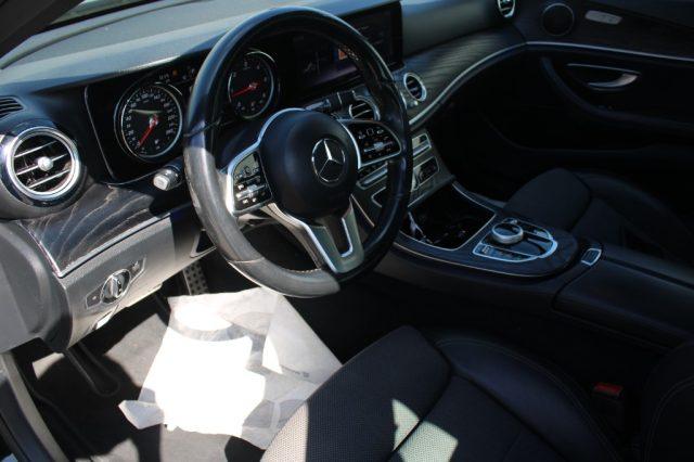 MERCEDES-BENZ E 220 d 4Matic Auto Business Sport
