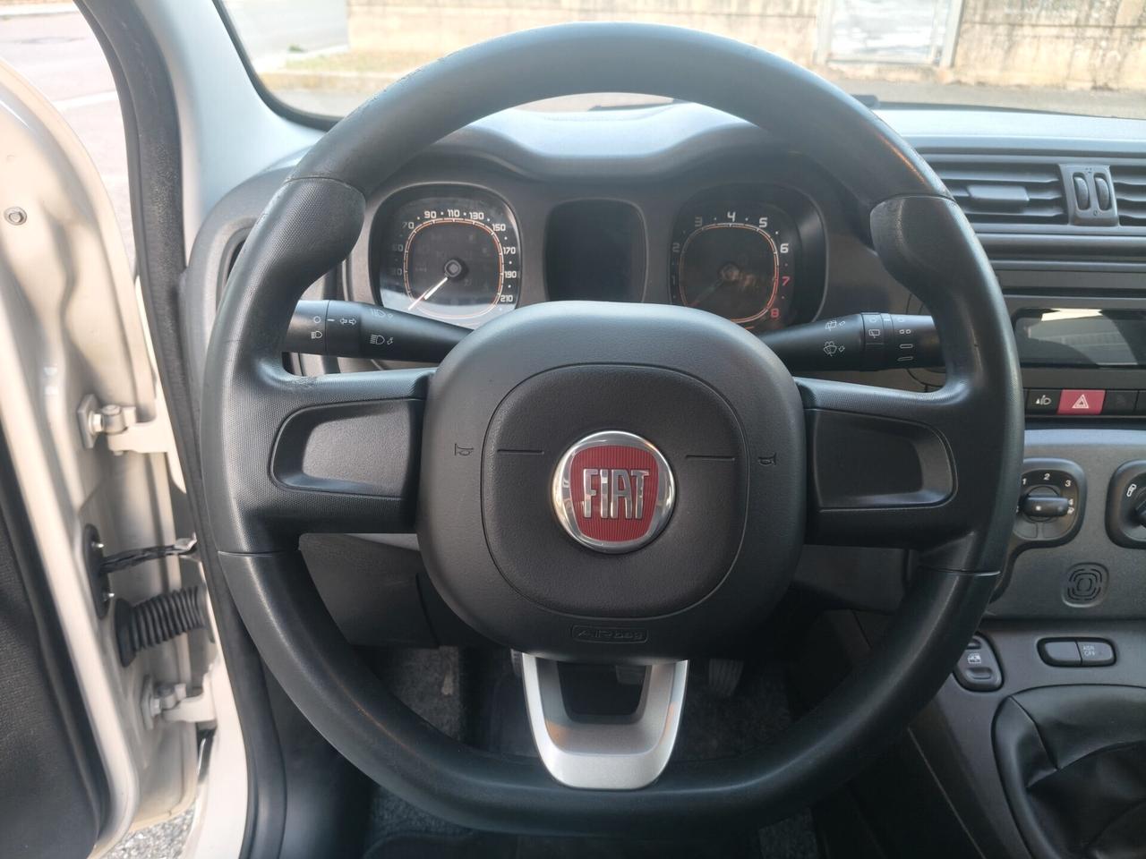 Fiat Panda 1.2 del 2017 SOLAMENTE 118.000 KM