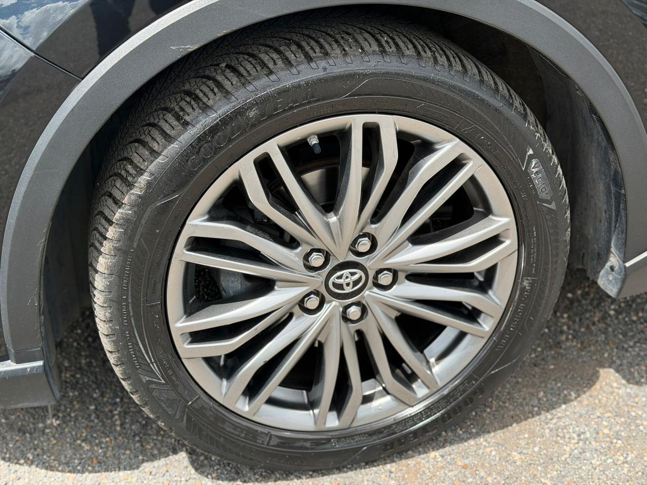 Toyota C-HR 1.8 Hybrid E-CVT Lounge