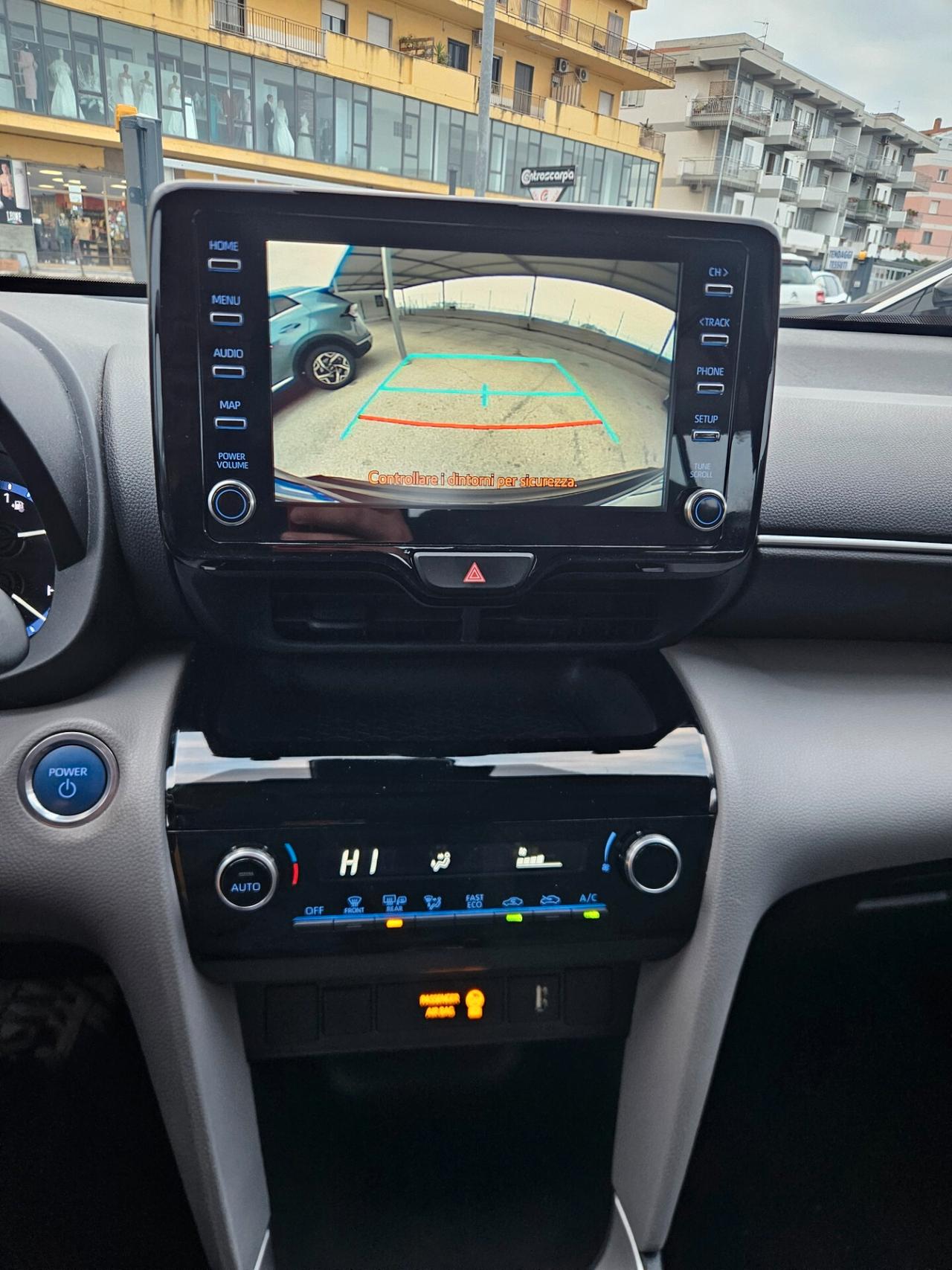 Toyota Yaris Cross 1.5 Hybrid 5p. E-CVT Business