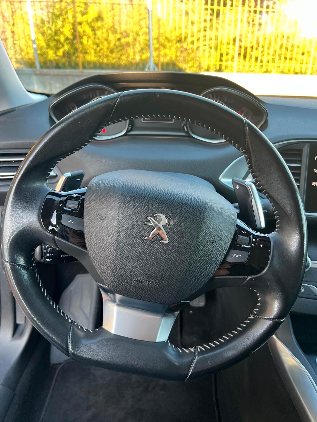 Peugeot 308 BlueHDi 130 S&S Allure