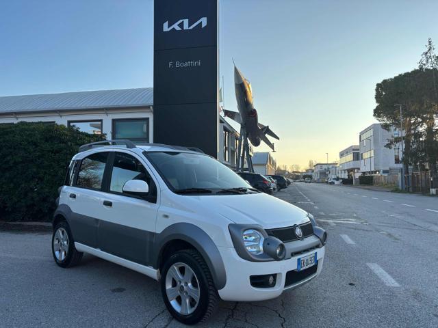 FIAT Panda 1.3 MJT 16V DPF 4x4 Cross