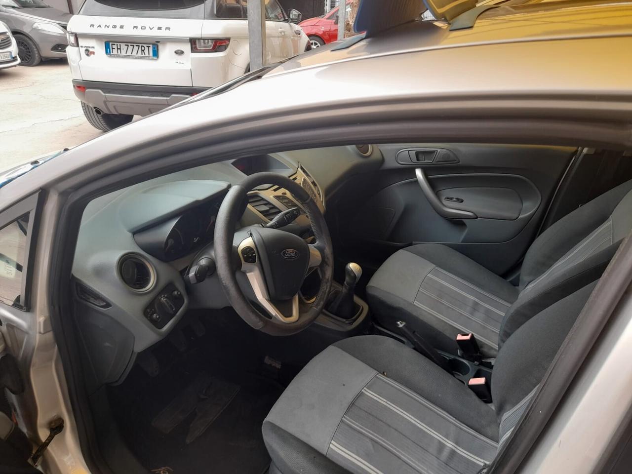 Ford Fiesta 1.4cc gpl 12 mesi di garanzia-2009