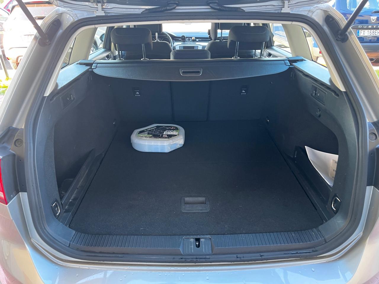 Volkswagen Passat Variant 2.0 TDI DSG Comfortline BlueMotion Technology