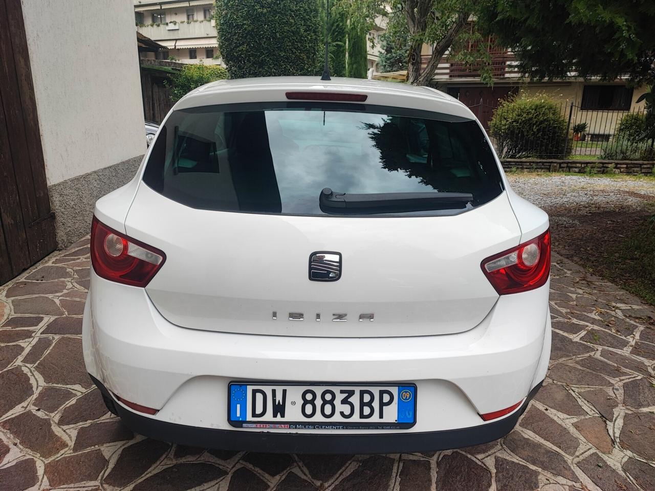 Seat Ibiza 1.4 Benz euro 4 neopatentati