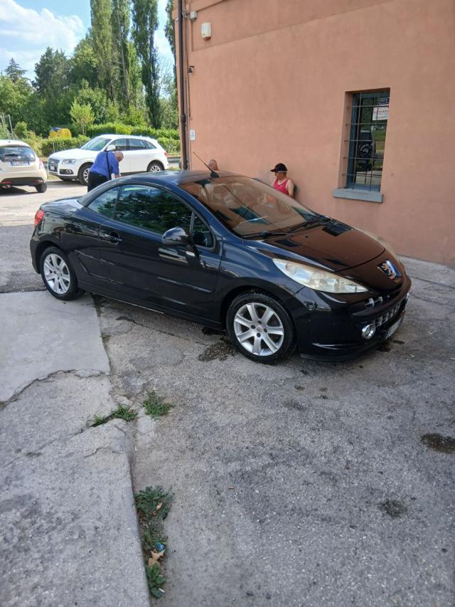 PEUGEOT 207 1.6 8V HDi 112CV CC Tecno