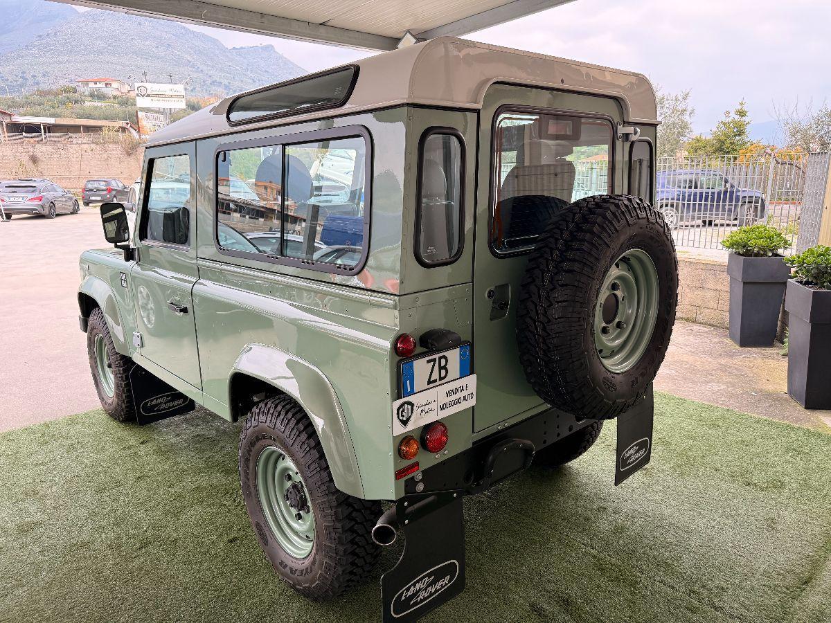 LAND ROVER - Defender 90 2.2 td SW