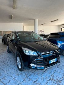 Ford Kuga 2.0 TDCI 150 CV S&S 4WD Powershift Titanium