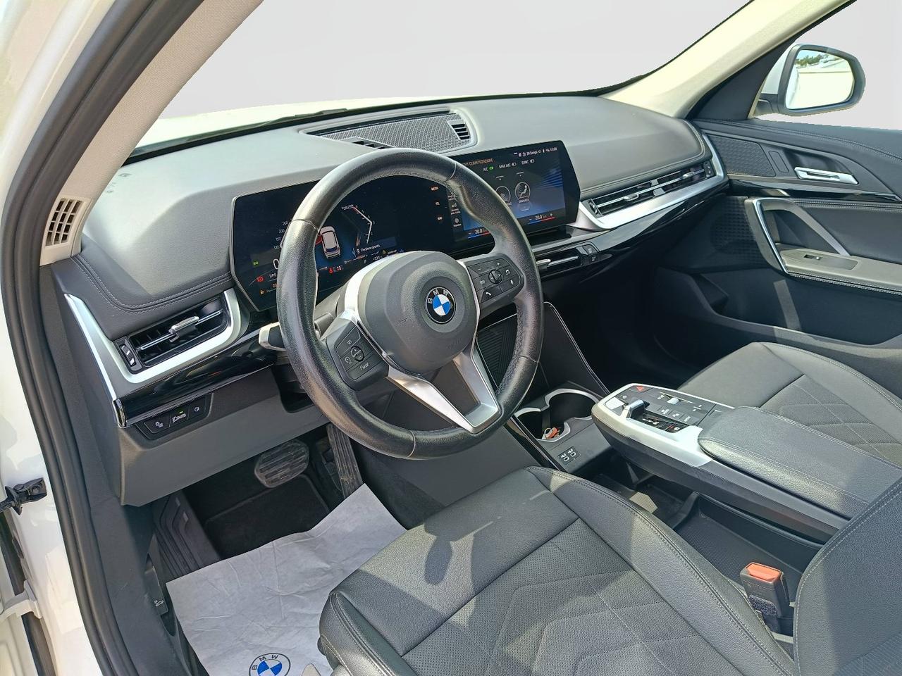 BMW X1 U11 - X1 sdrive18d X-Line auto